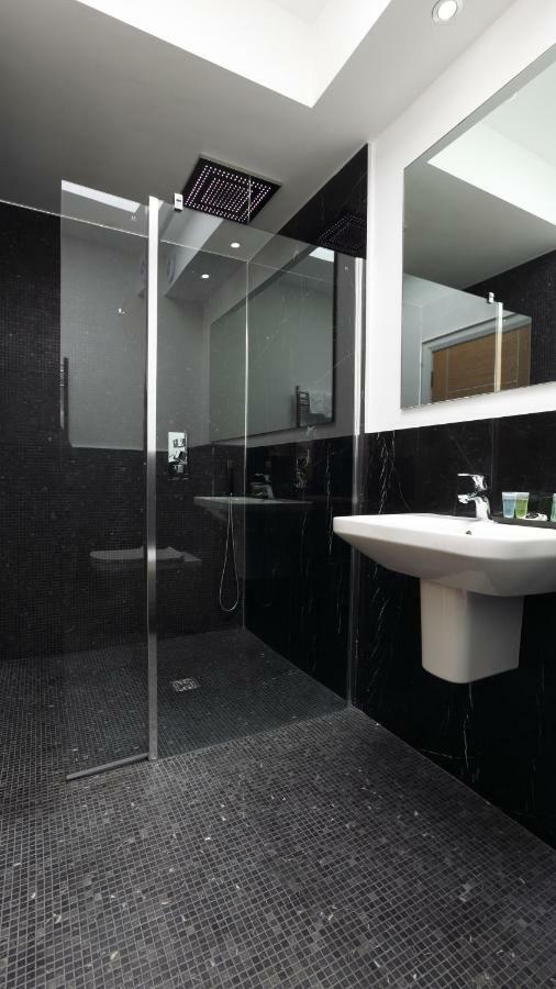 Glass Island Ballycastle Extérieur photo